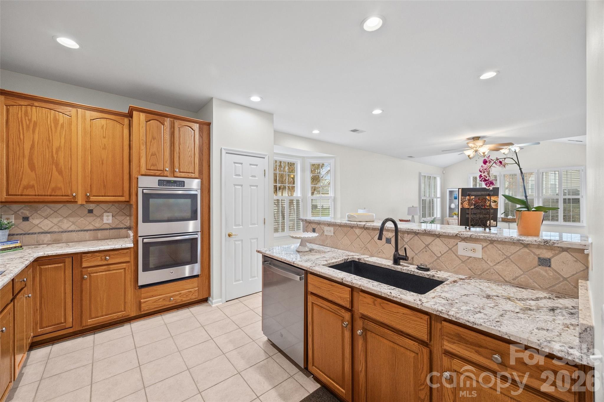 Four Seasons At Gold Hill - Residential