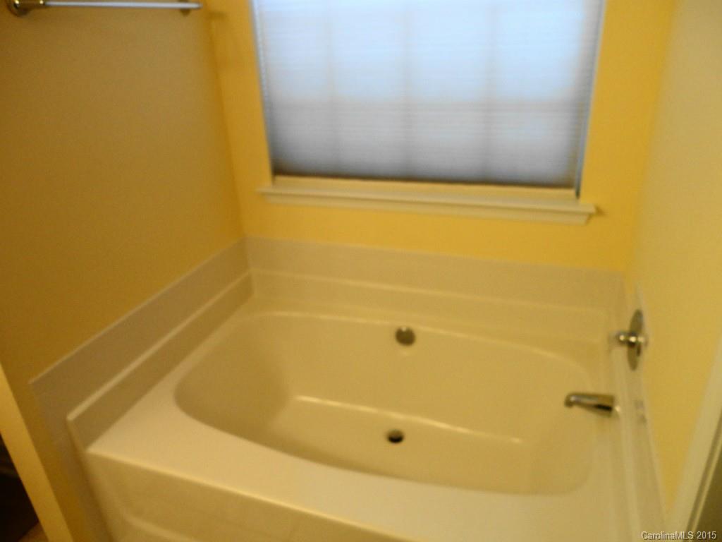 Kerry Greens - Residential