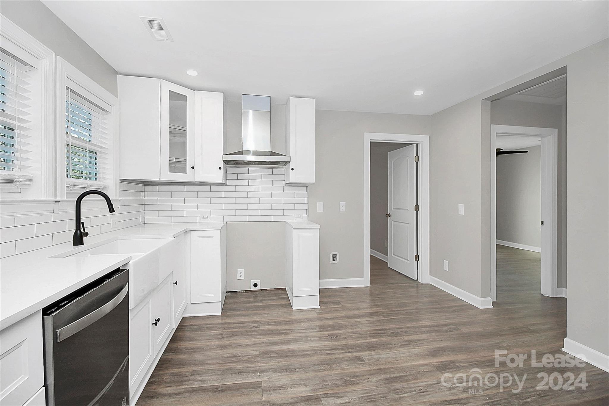 Howie Acres - Residential Lease