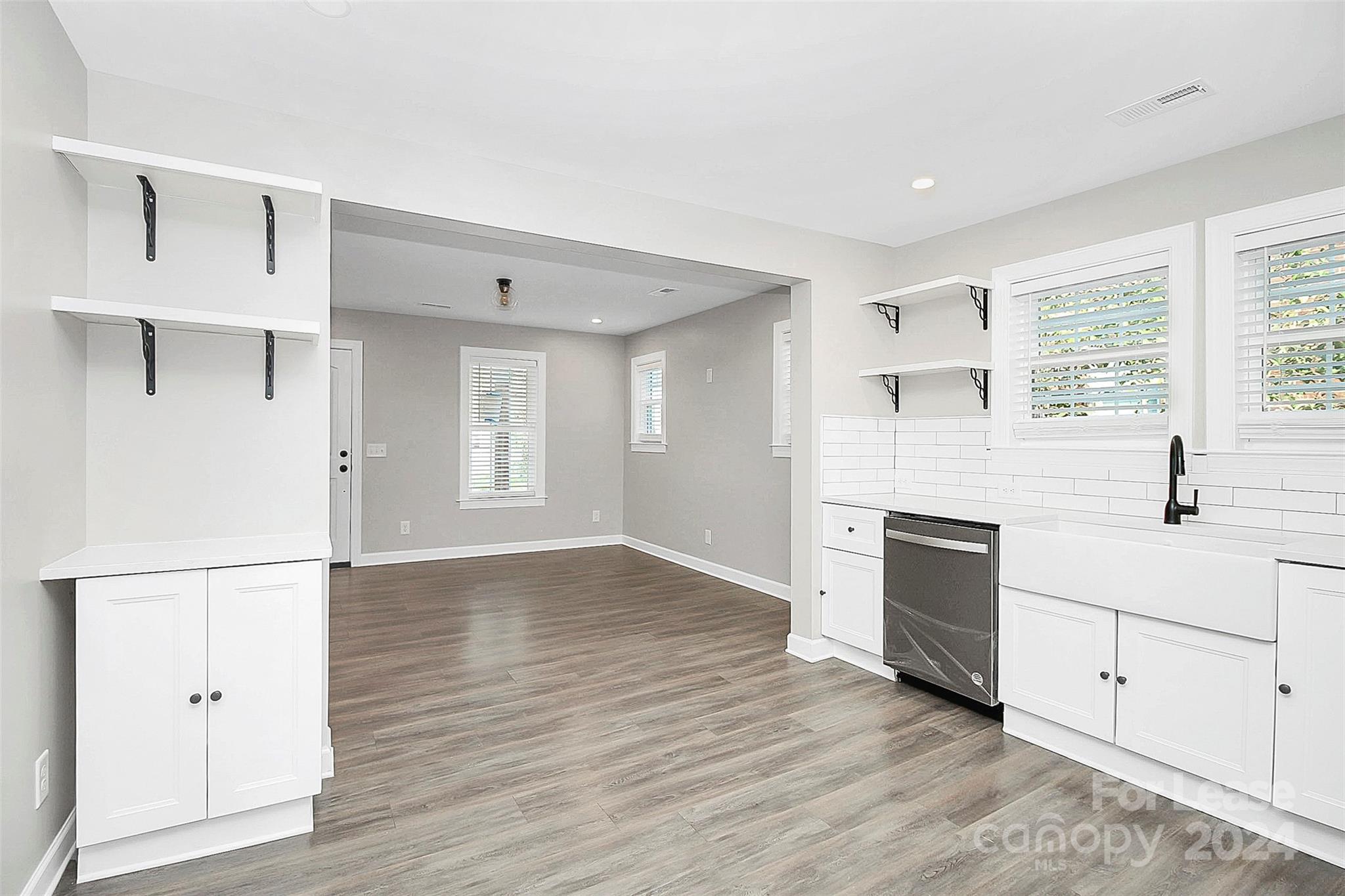 Howie Acres - Residential Lease