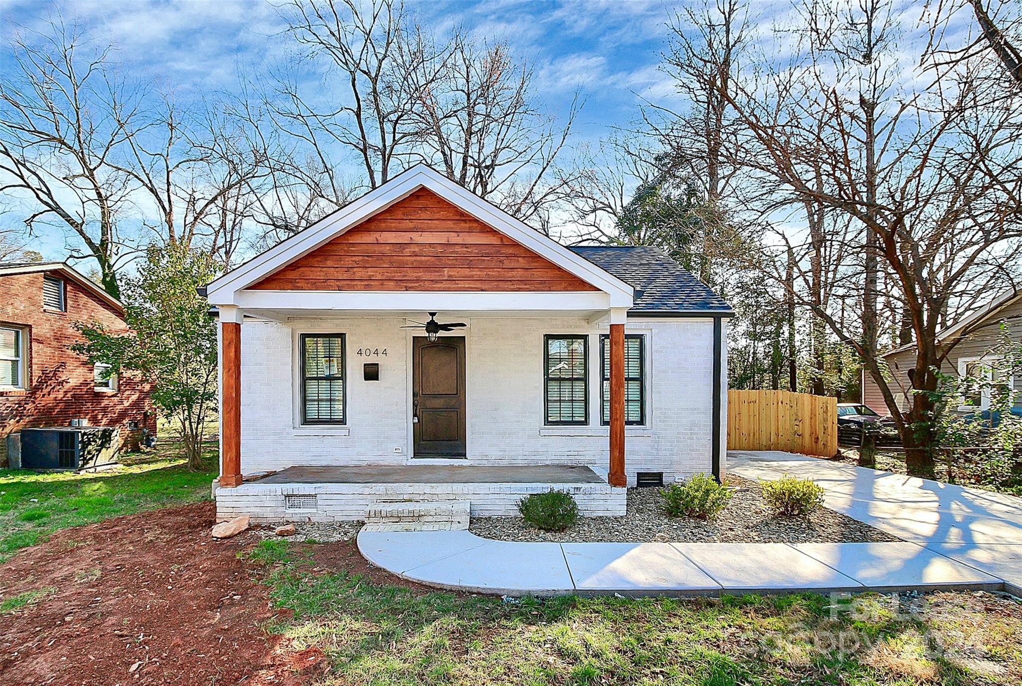 Howie Acres - Residential Lease