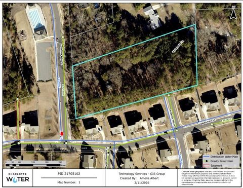 Photo of 16716 Watermelon Lane, Charlotte, NC 28278 (MLS # 4346940)