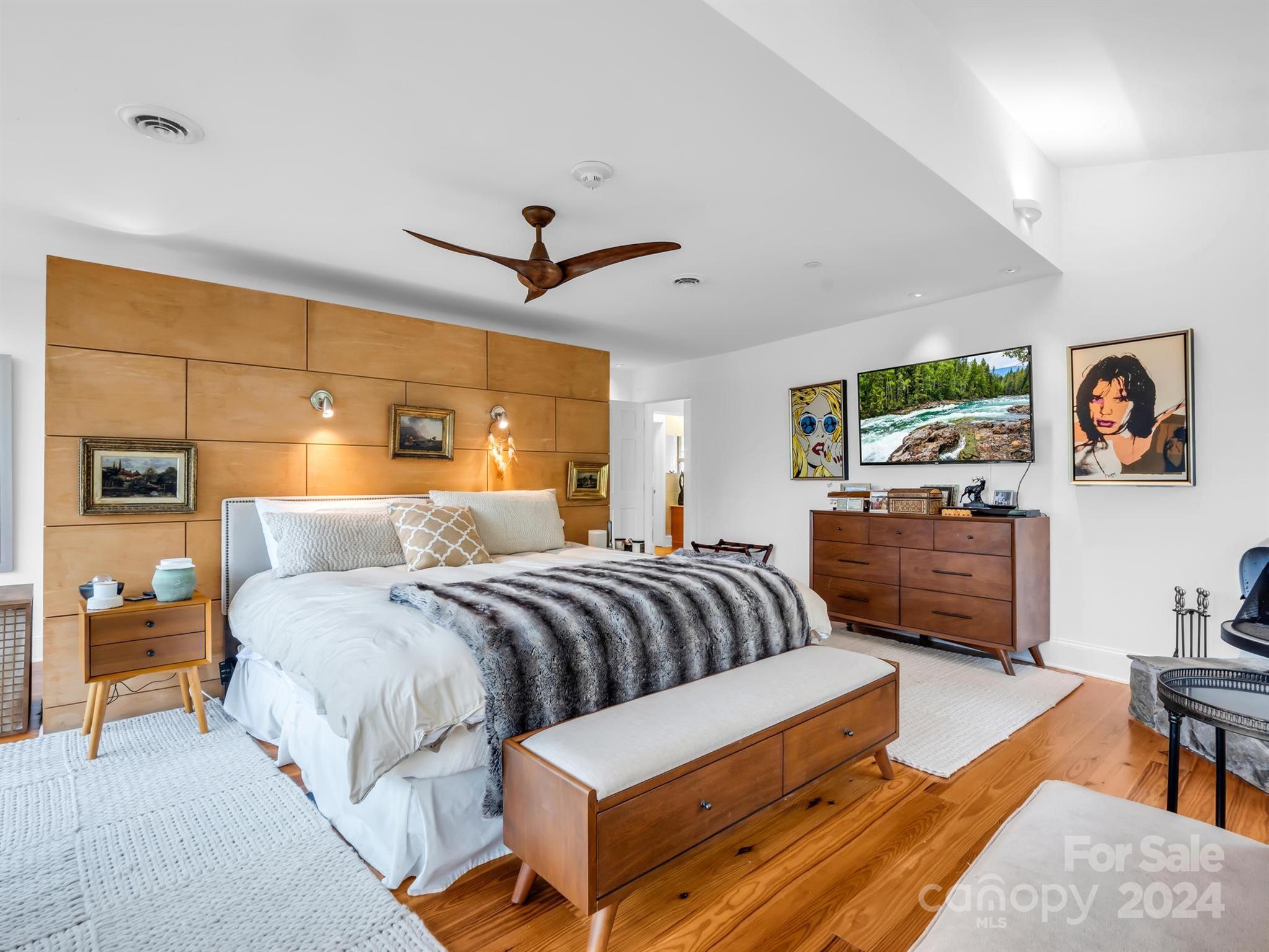 Rumbling Bald on Lake Lure - Residential