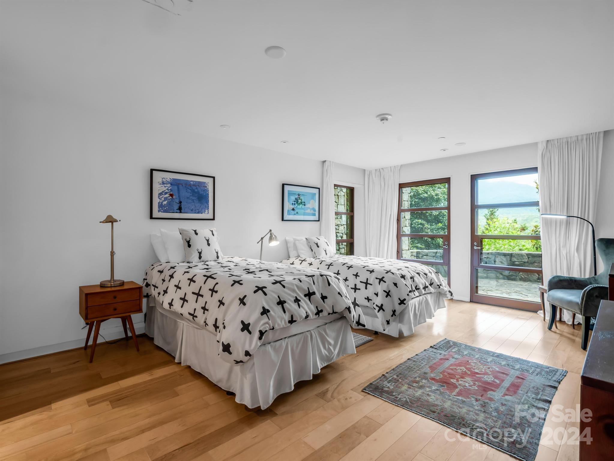 Rumbling Bald on Lake Lure - Residential