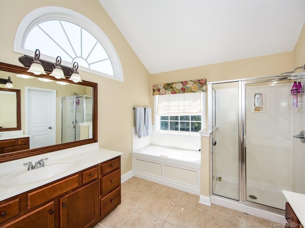 Forest Lakes II - Residential