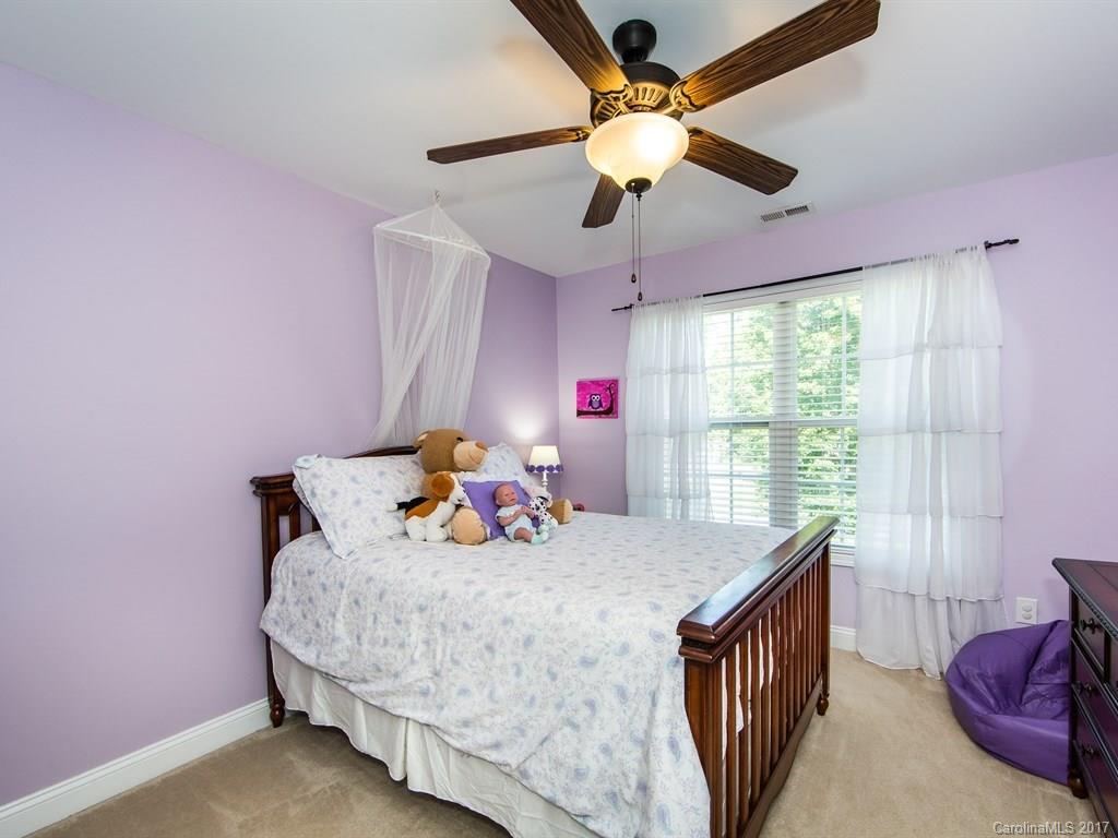 Forest Lakes II - Residential