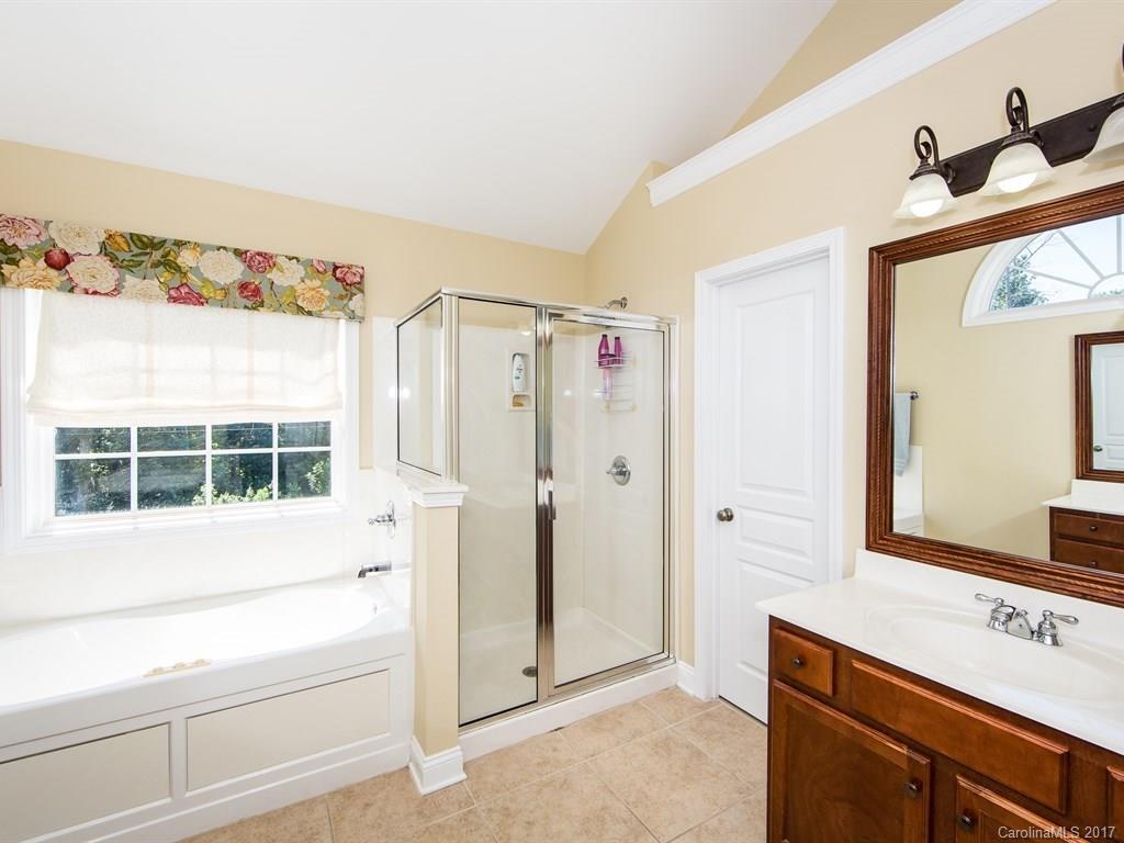 Forest Lakes II - Residential