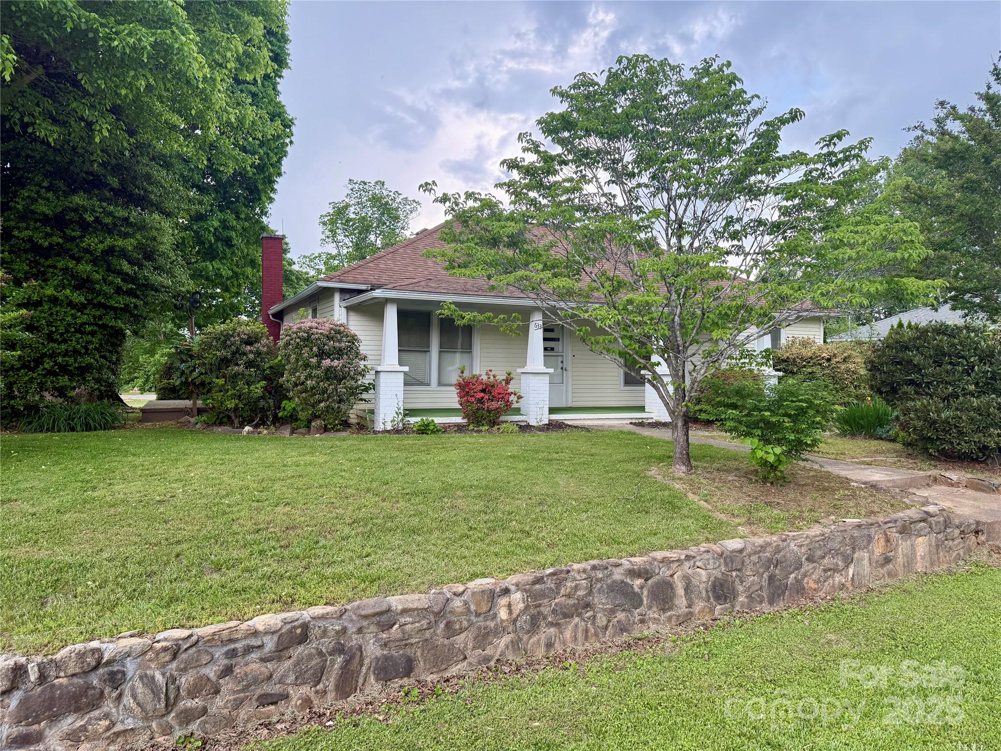 633 Ridge Road
