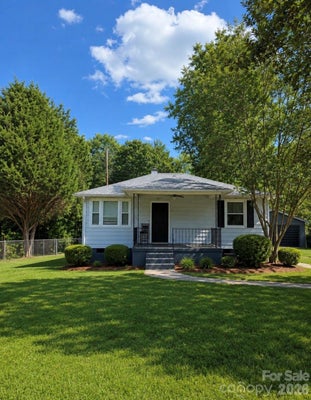 3413 1ST AVENUE CIR NW, HICKORY, NC 28601 - Image 72203c8b4b63e920242c8579d5da2cfa/618377064
