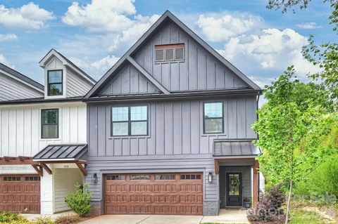 1517 Falcon Street Charlotte NC 28211