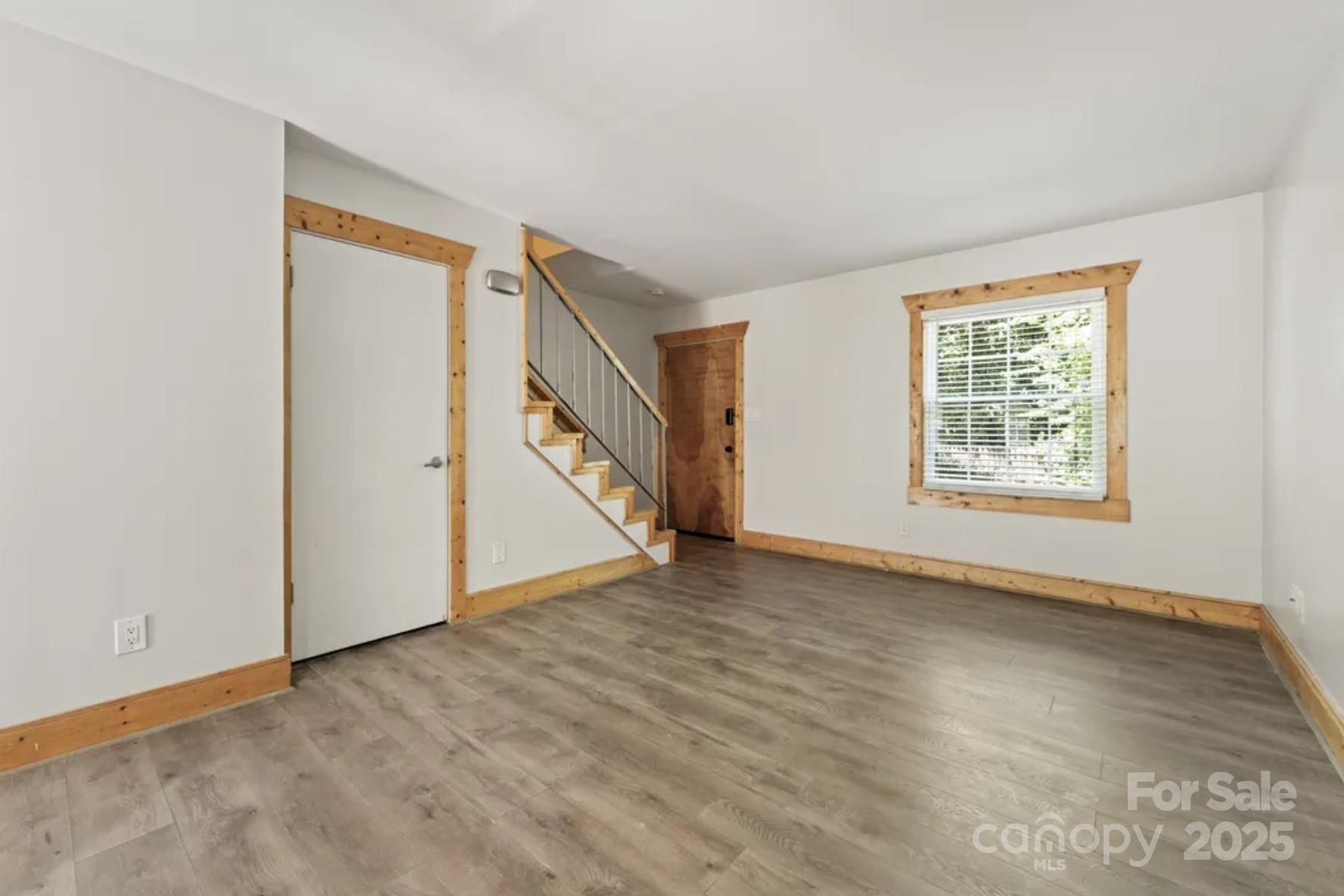 636 Chipley Avenue 6