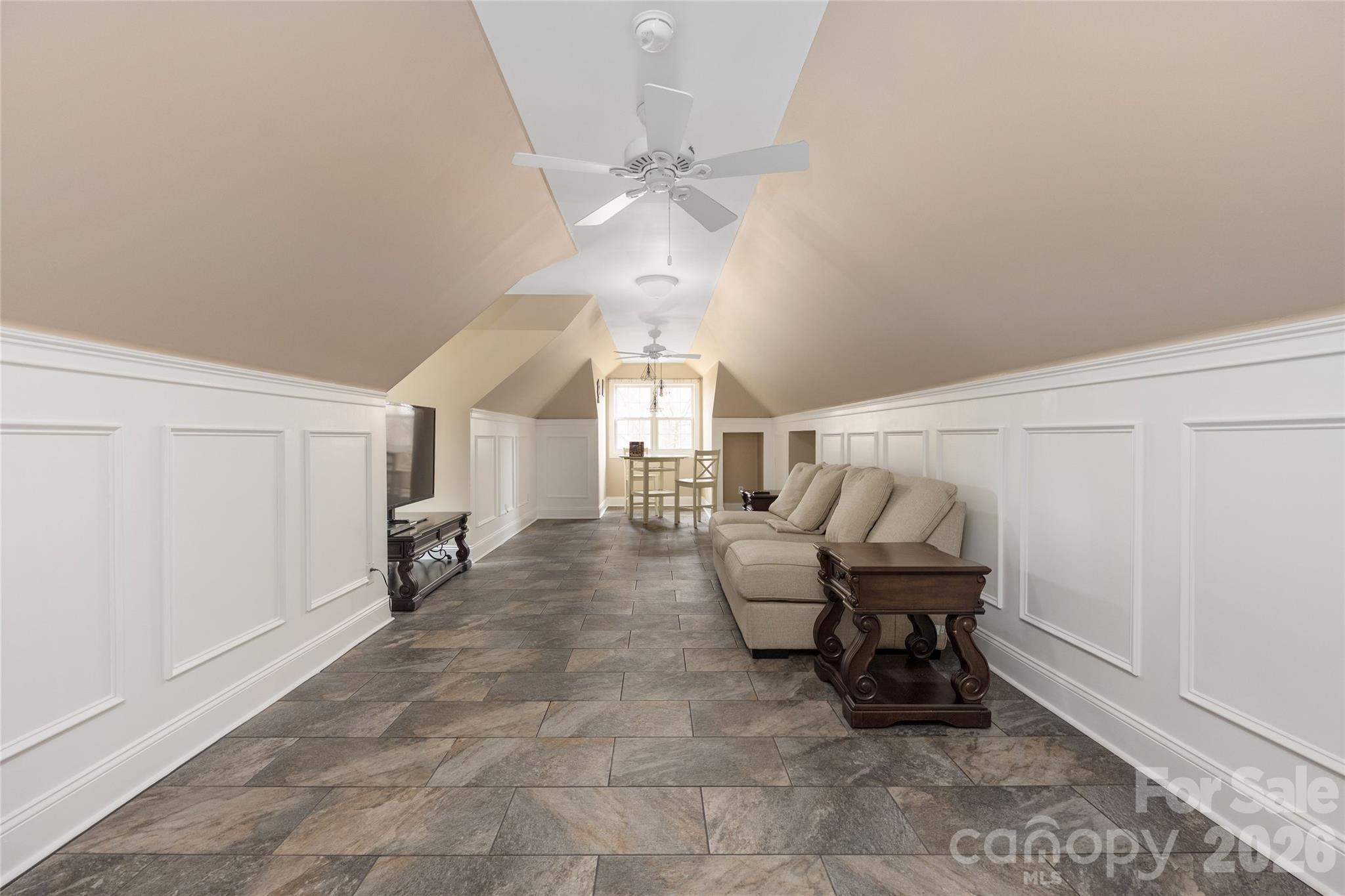 Beacon Pointe - Residential