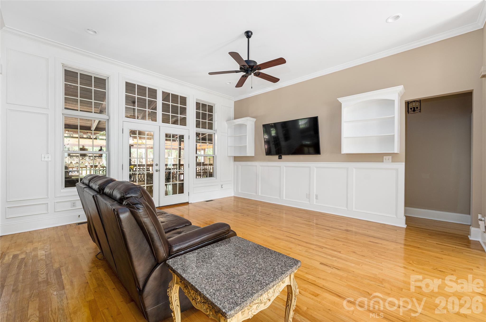 Beacon Pointe - Residential