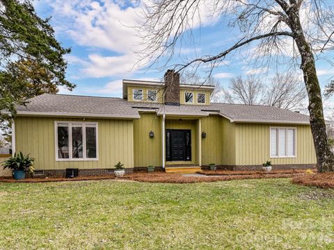 6518 Creekstone Place Charlotte NC 28213