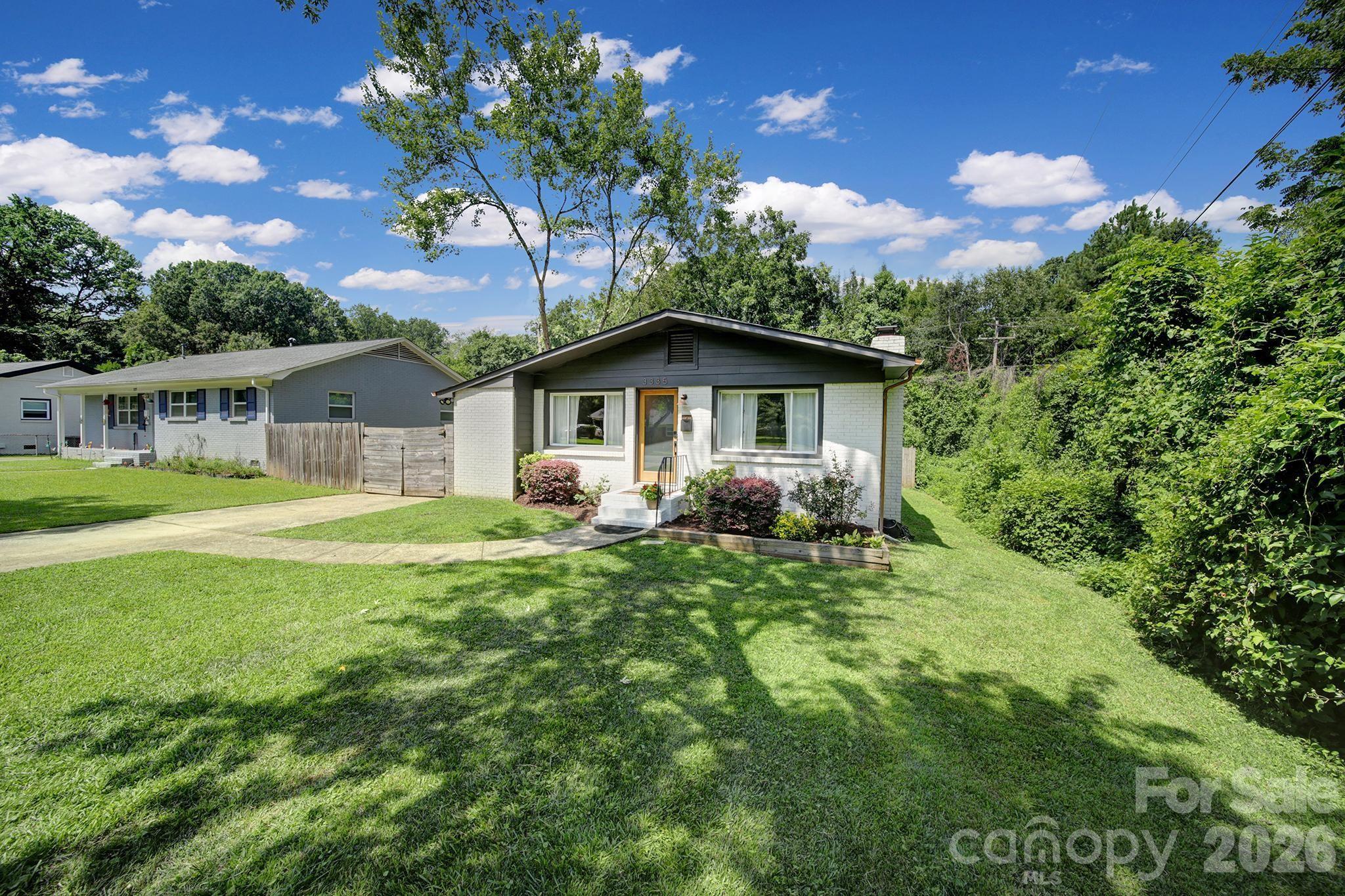 3335 Dunaire Drive