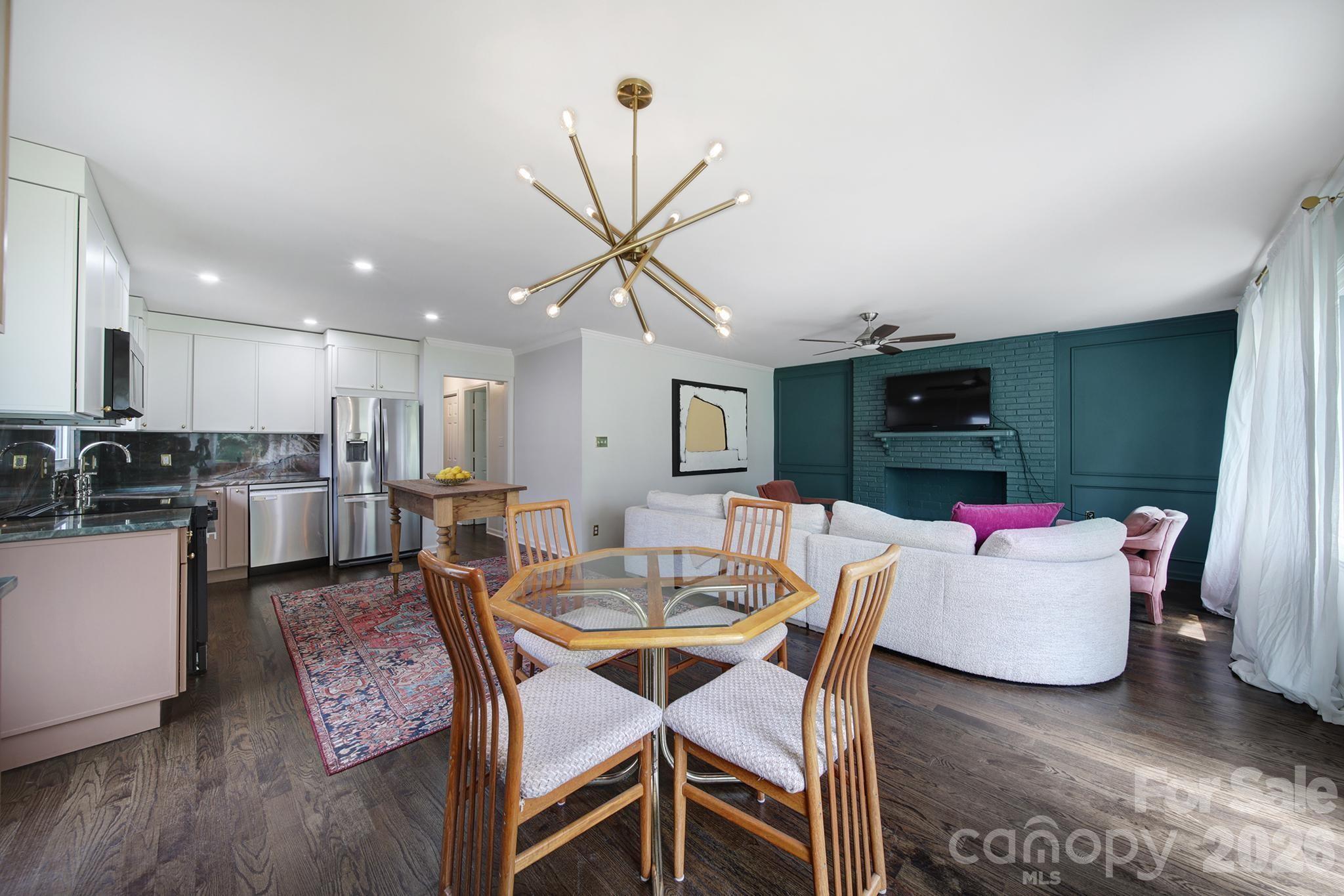 3335 Dunaire Drive