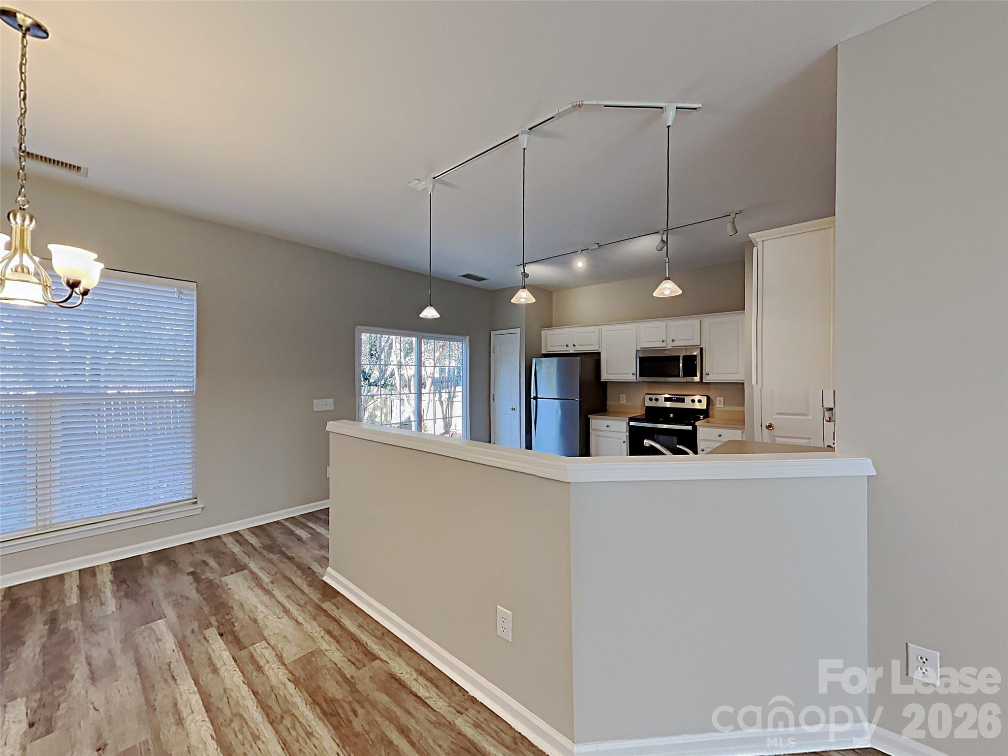 3309 Elizabeth Glen Drive