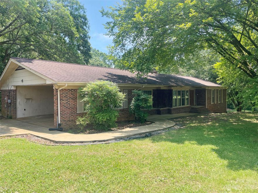 Spacious Home located on over 1 Acre Lot.  Home Features include Den with Fireplace, Formal Dining Room and Sunroom on Main Level. 2nd Kitchen, Bedrooms and Bathroom in Basement area. Inground Pool and Pool house. Two Car Garage on Main Level and 1 Car Garage in Basement area. Home in need of Updates and Repairs.
Multiple offers have been received on the above-referenced property. Seller is requesting the Highest & Best Offer 6-21