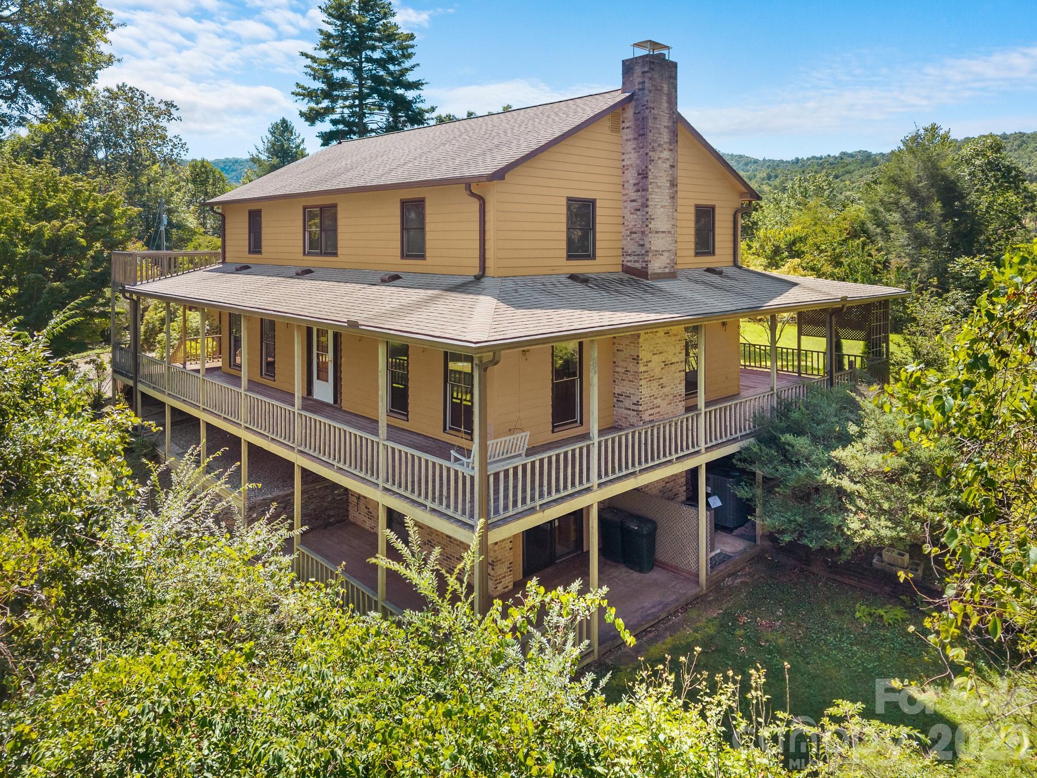 220 Wingfield Way