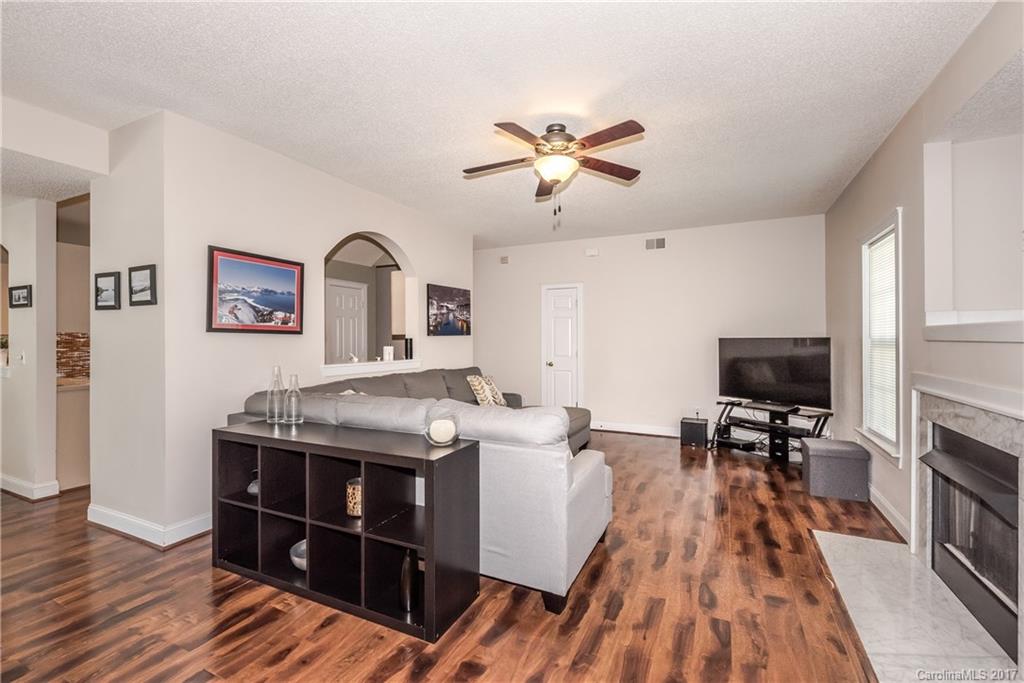 Hagers Ferry - Residential