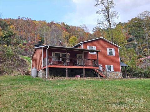 1227 Georges Fork Road Burnsville NC 28714