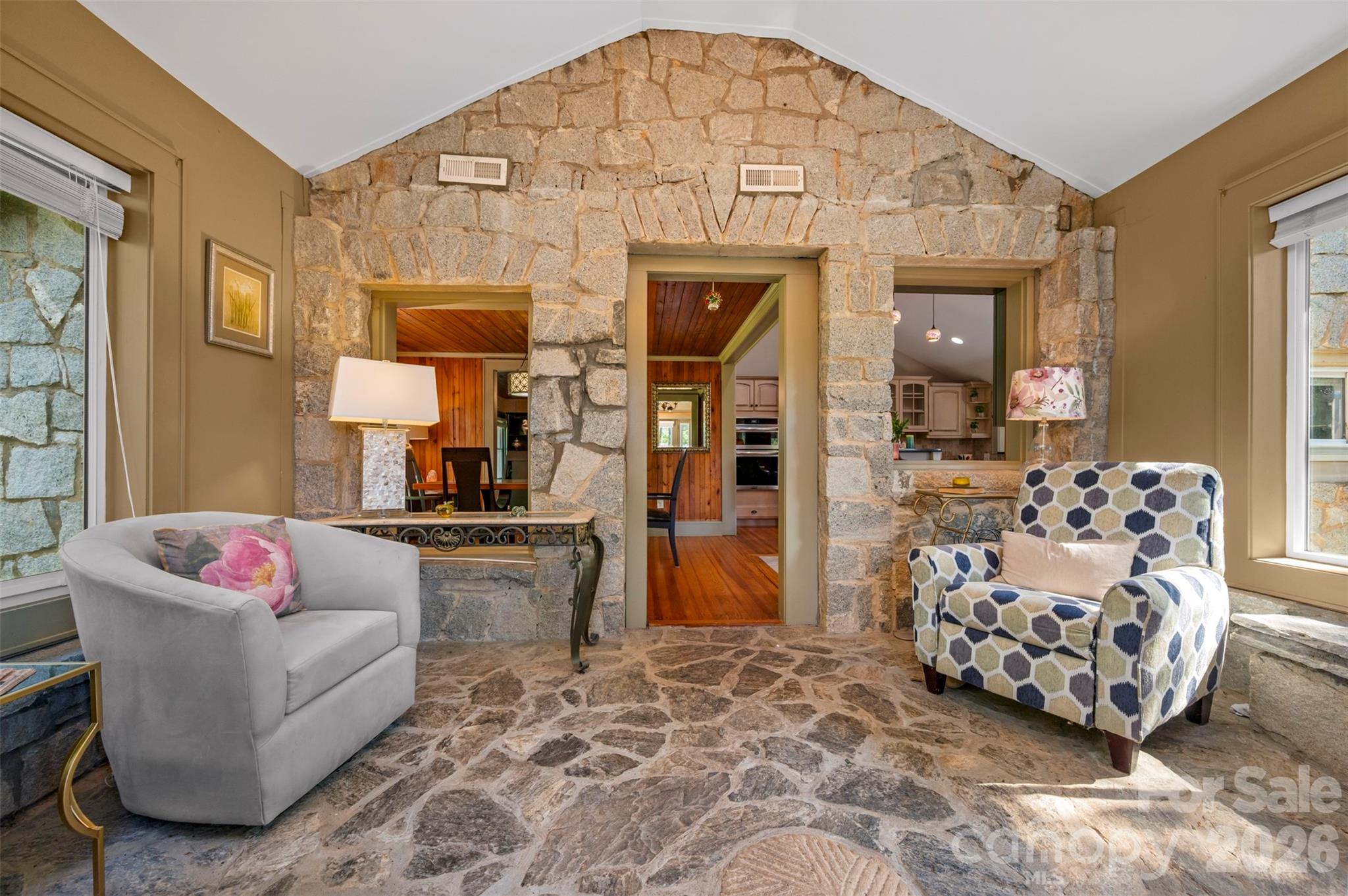 183-185 Rubin Thorne Road