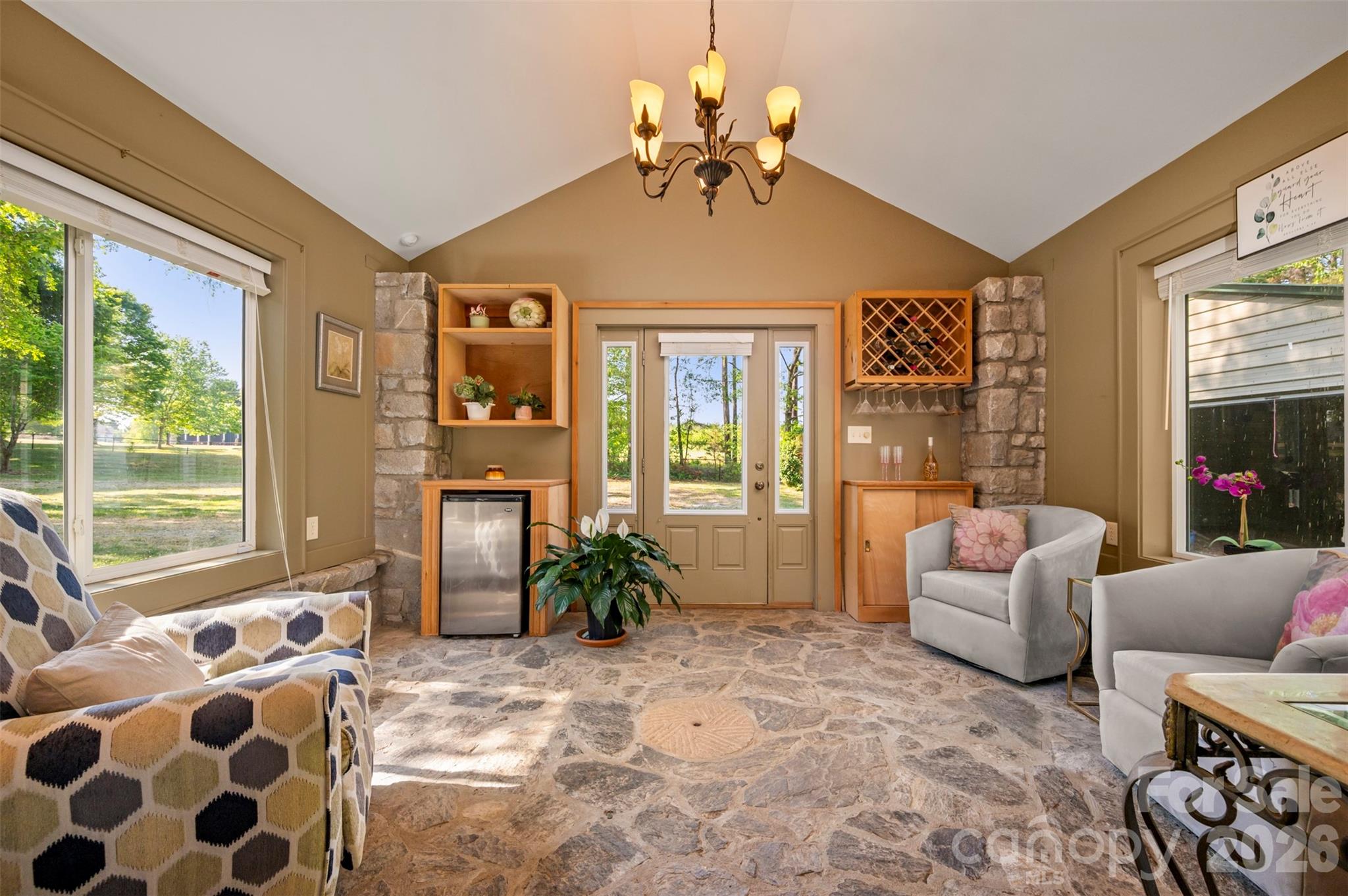 183-185 Rubin Thorne Road