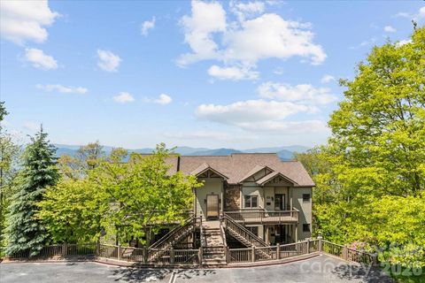 Photo of 30 Club Villa Court #B/2, Burnsville, NC 28714 (MLS # 4387814)