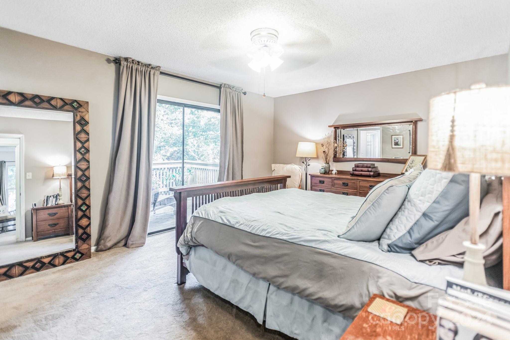 Haw Creek - Residential