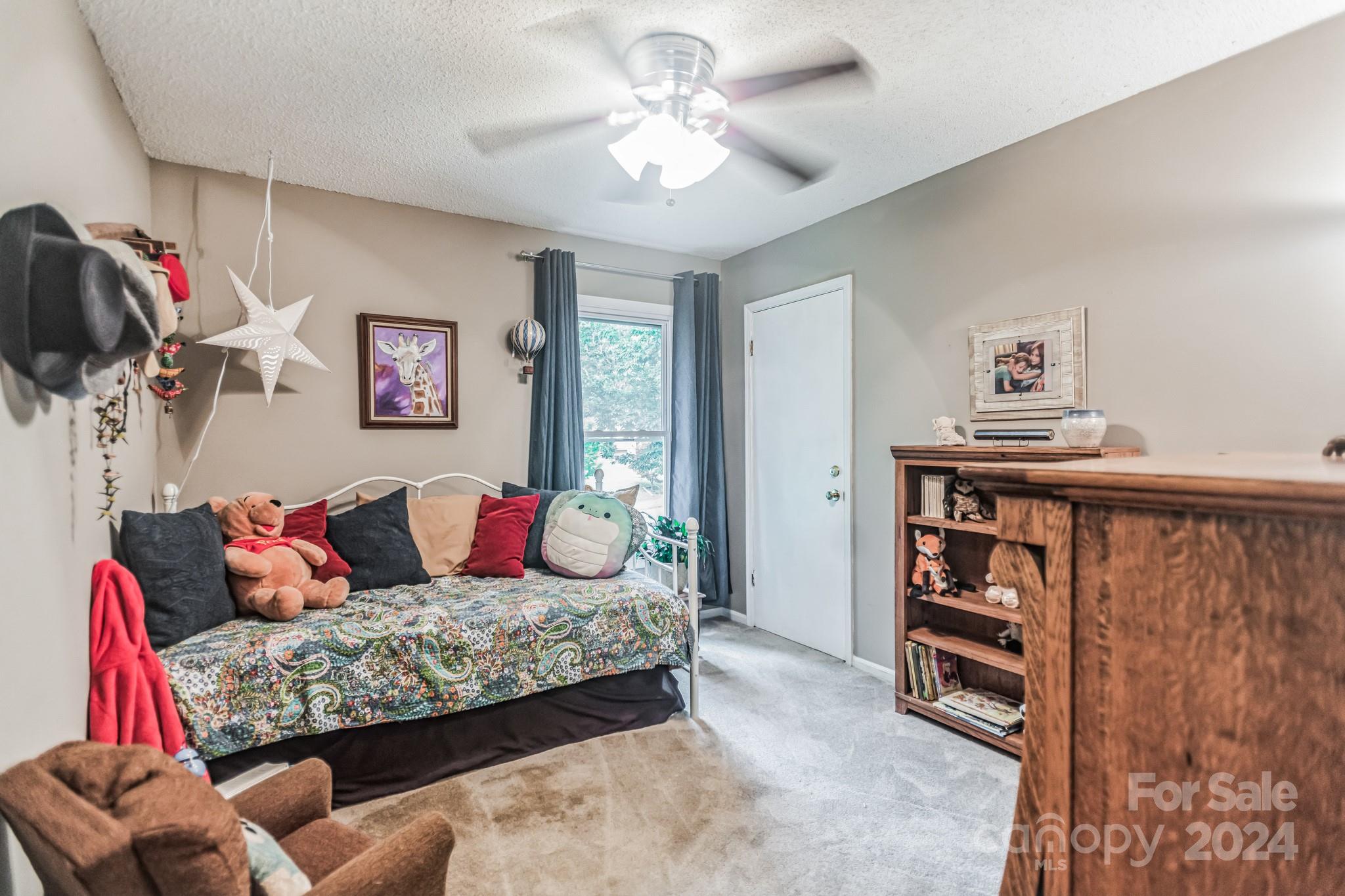 Haw Creek - Residential