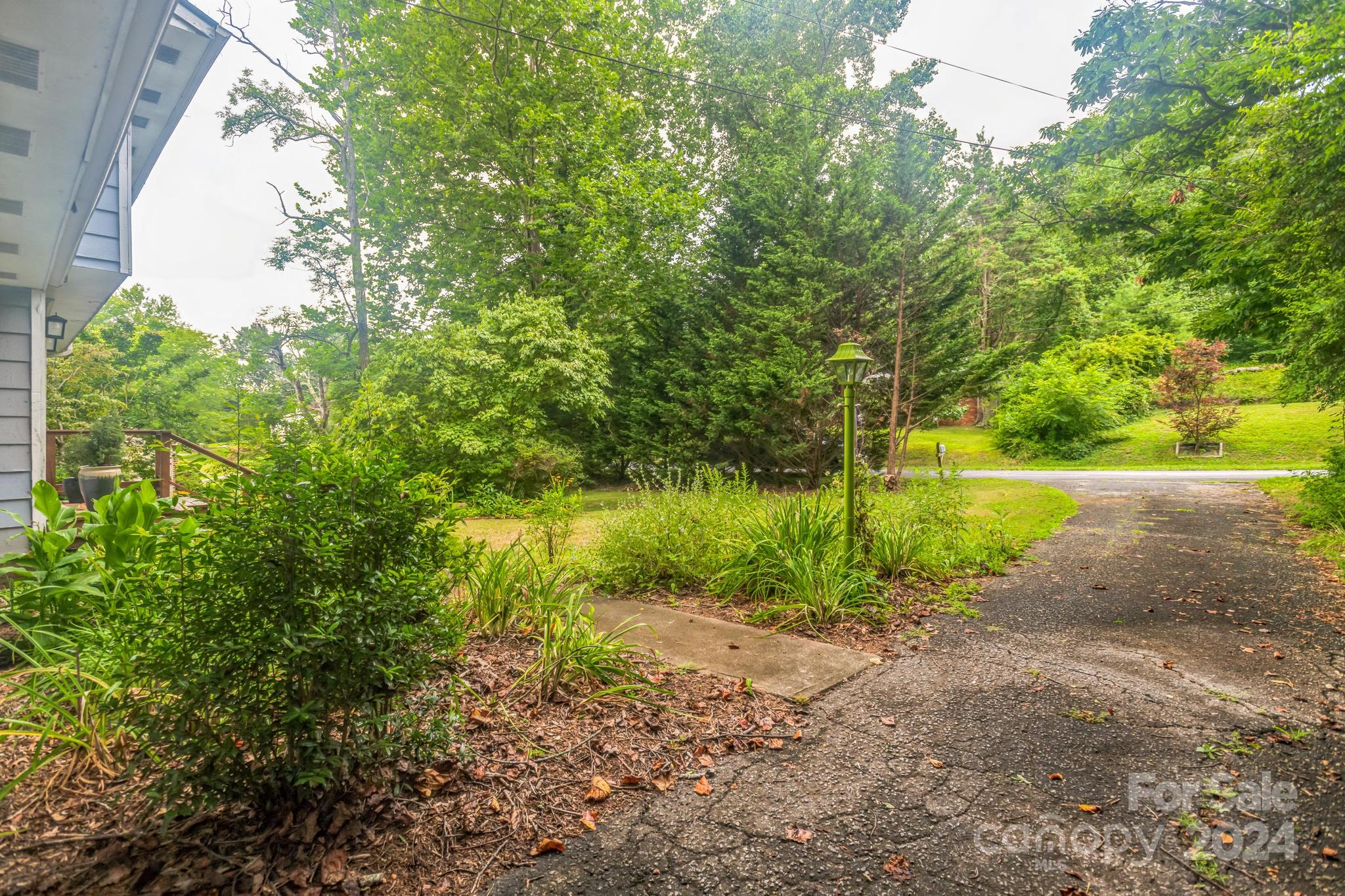 Haw Creek - Residential