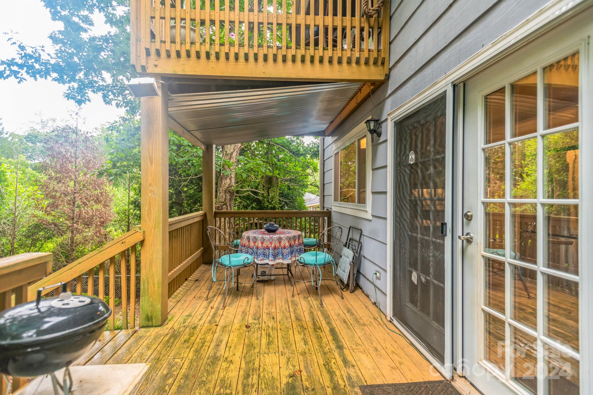 Haw Creek - Residential