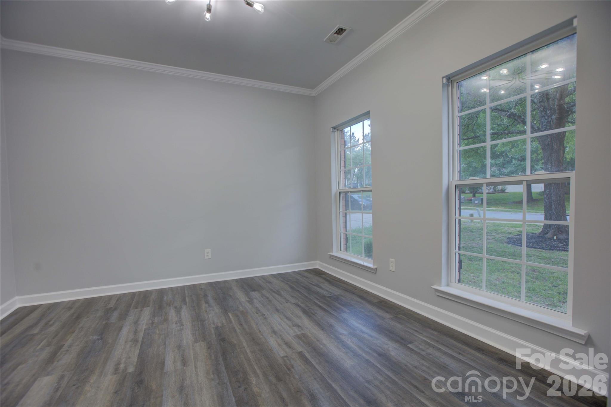 520 Grantham Lane