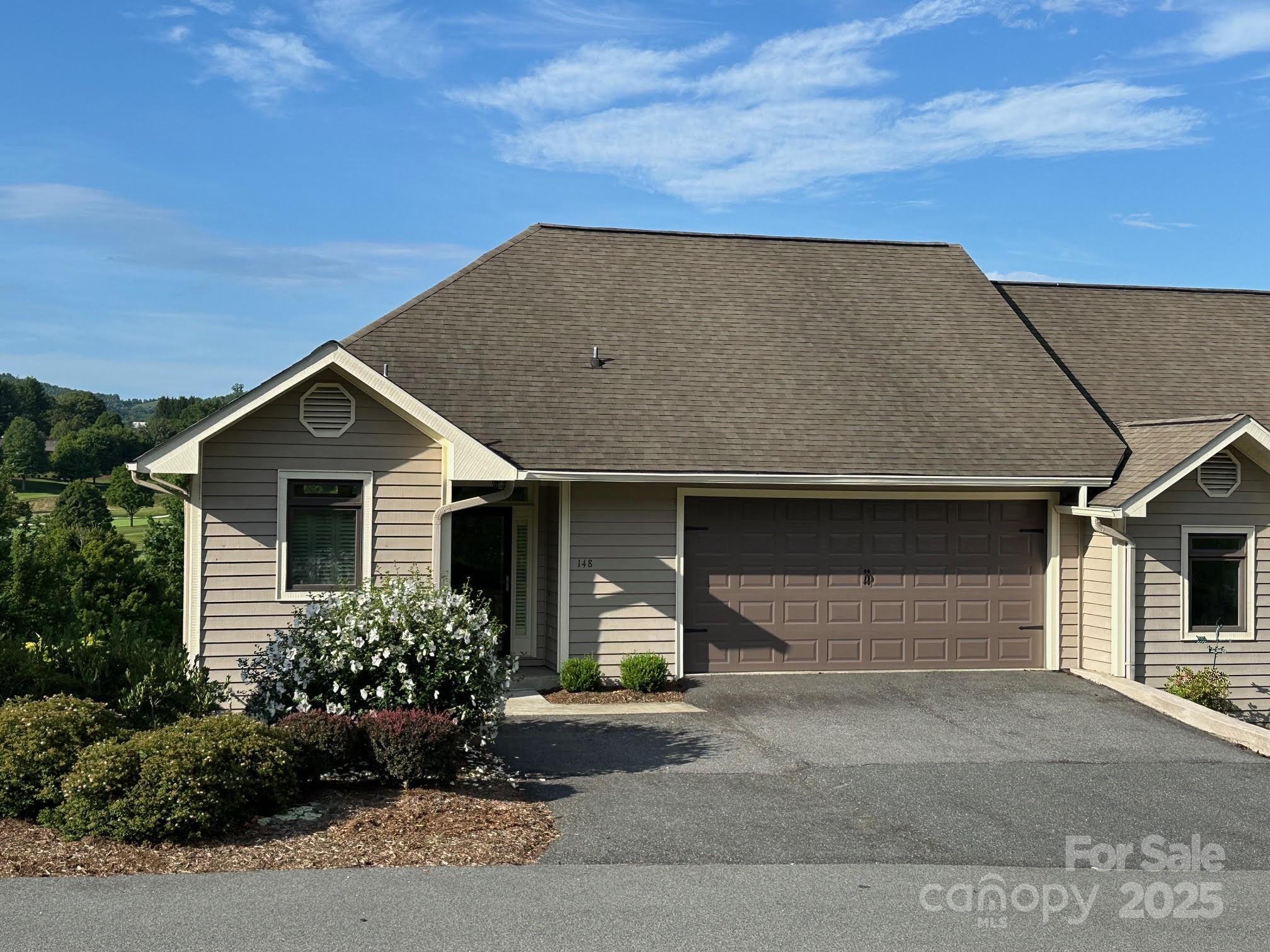 148 Fairway View Place