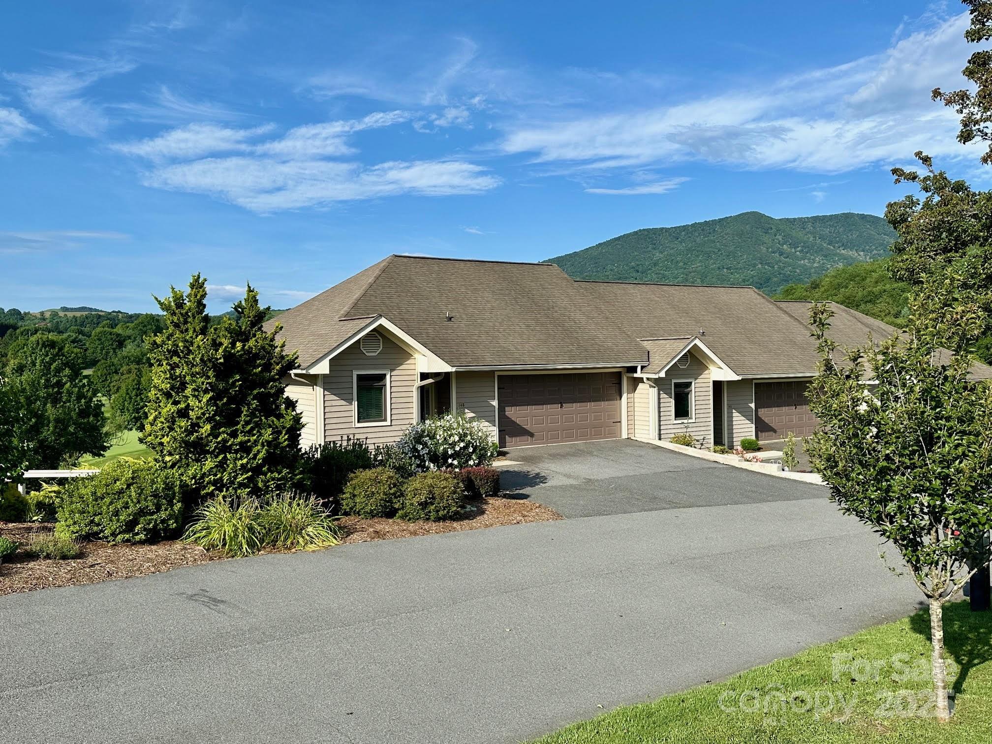 148 Fairway View Place