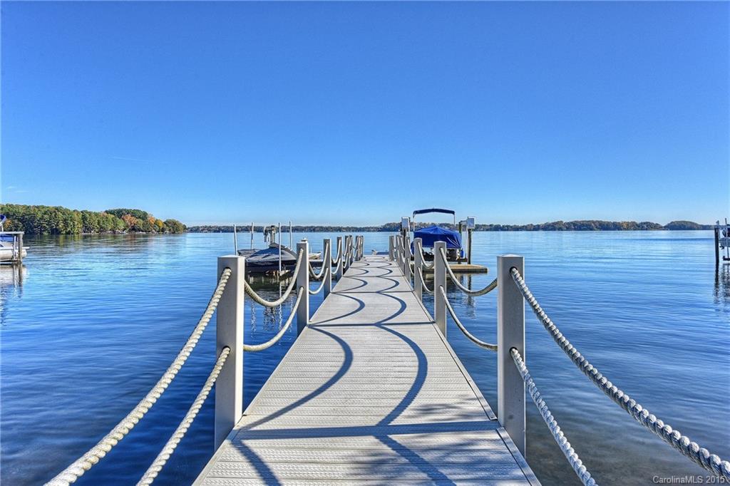 Cowans Ford Country Club - Residential