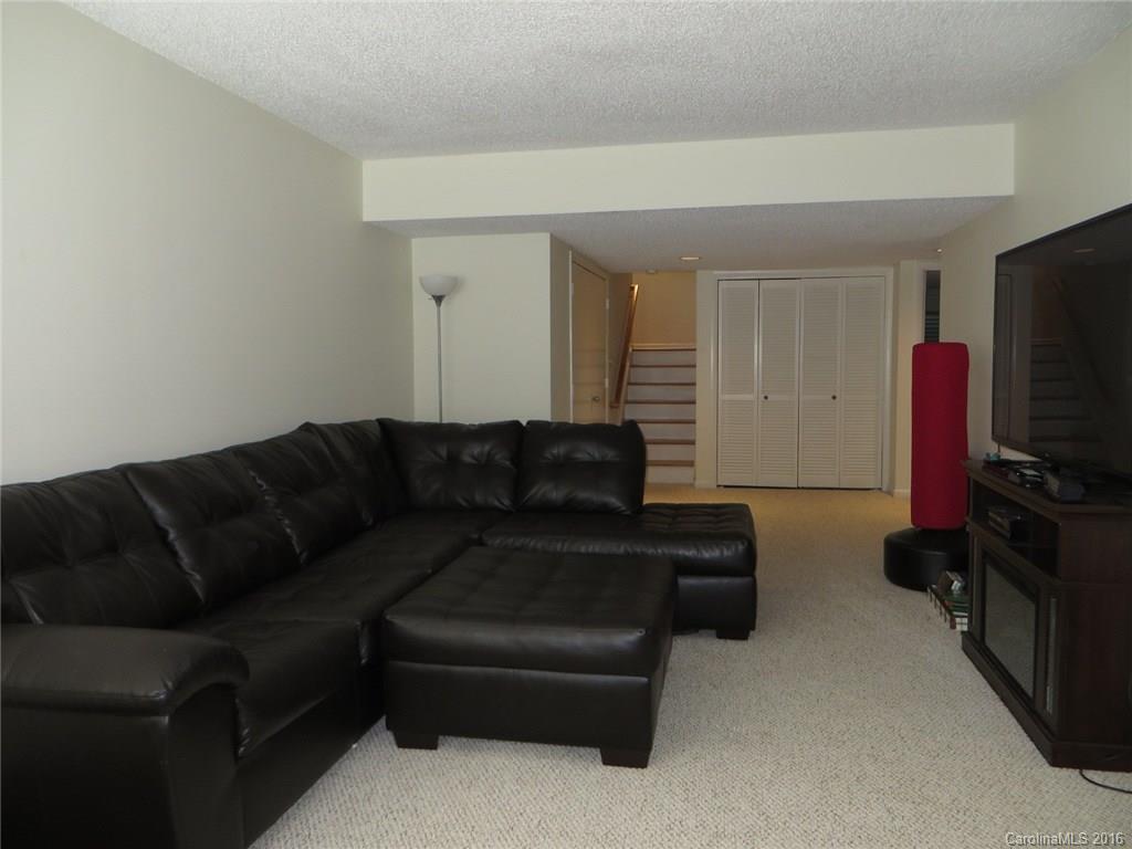 River Hills - Residential