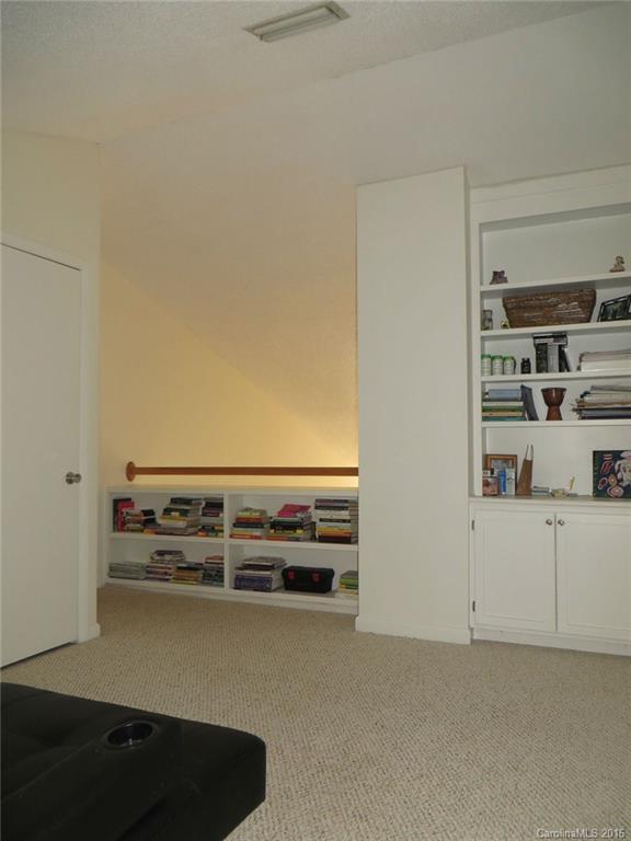 River Hills - Residential