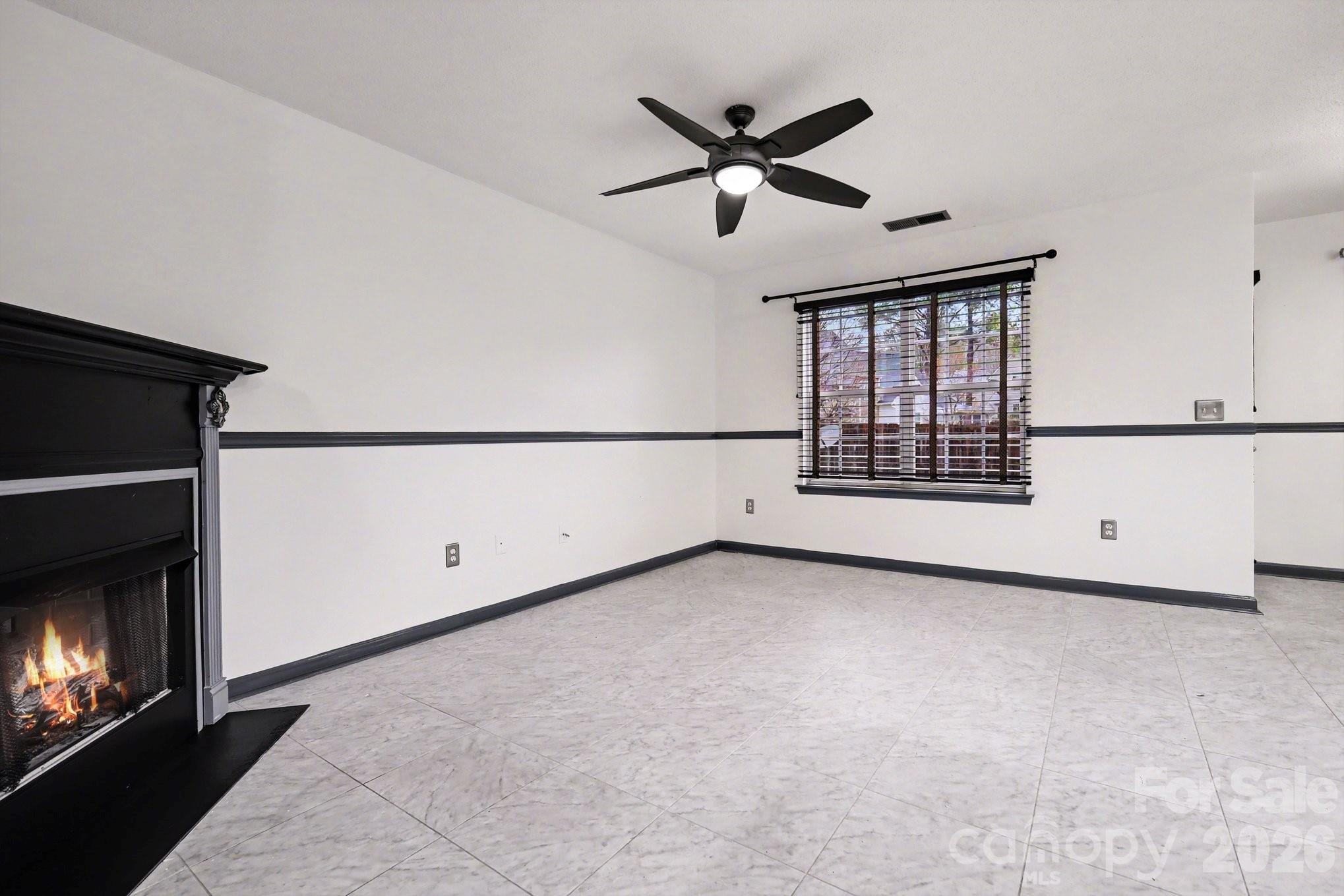 Elizabeth Townes - Residential