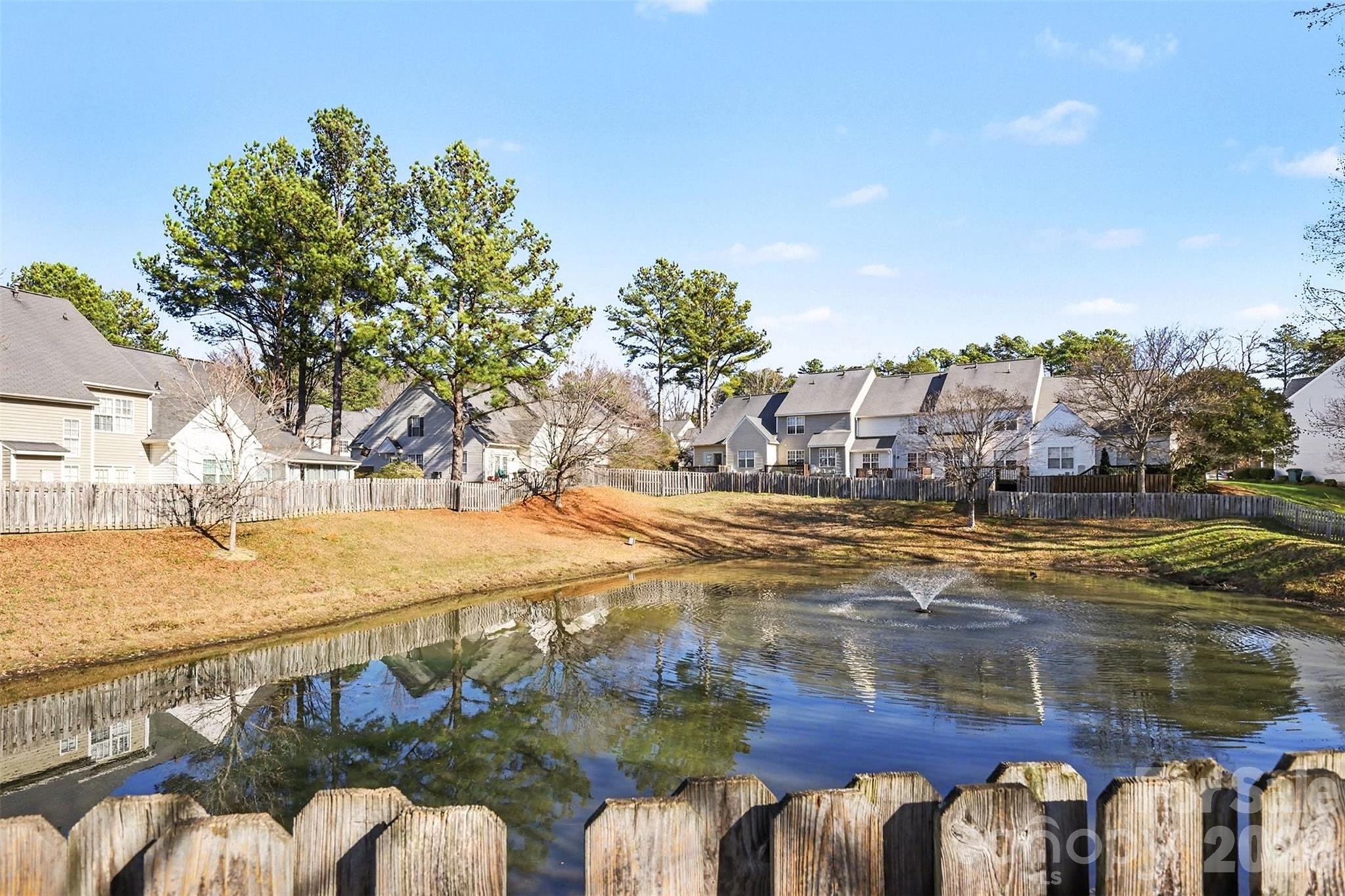 Elizabeth Townes - Residential