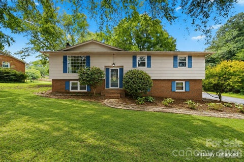 Photo of 3233 26th Street NE, Hickory, NC 28601 (MLS # 4407727)