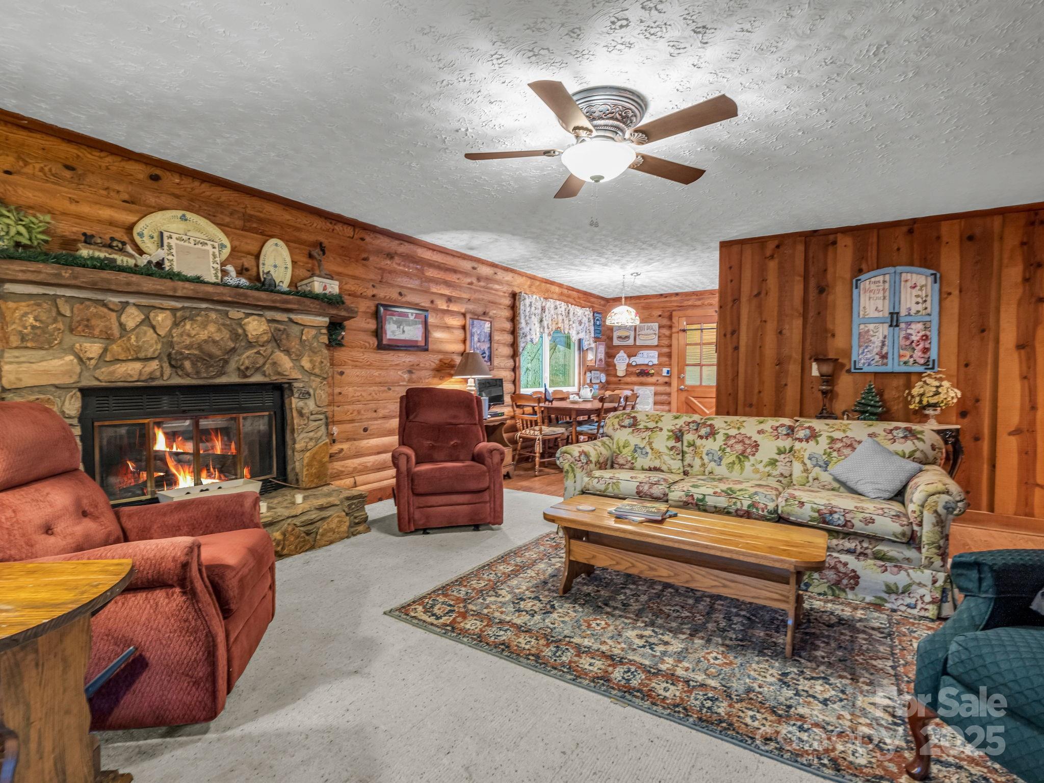 526 Shannons Walk