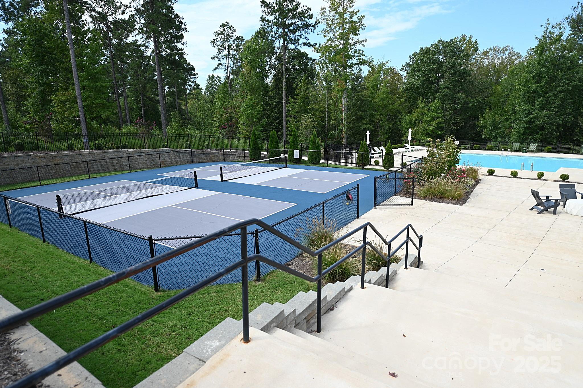 Lakeside Reserve - Land