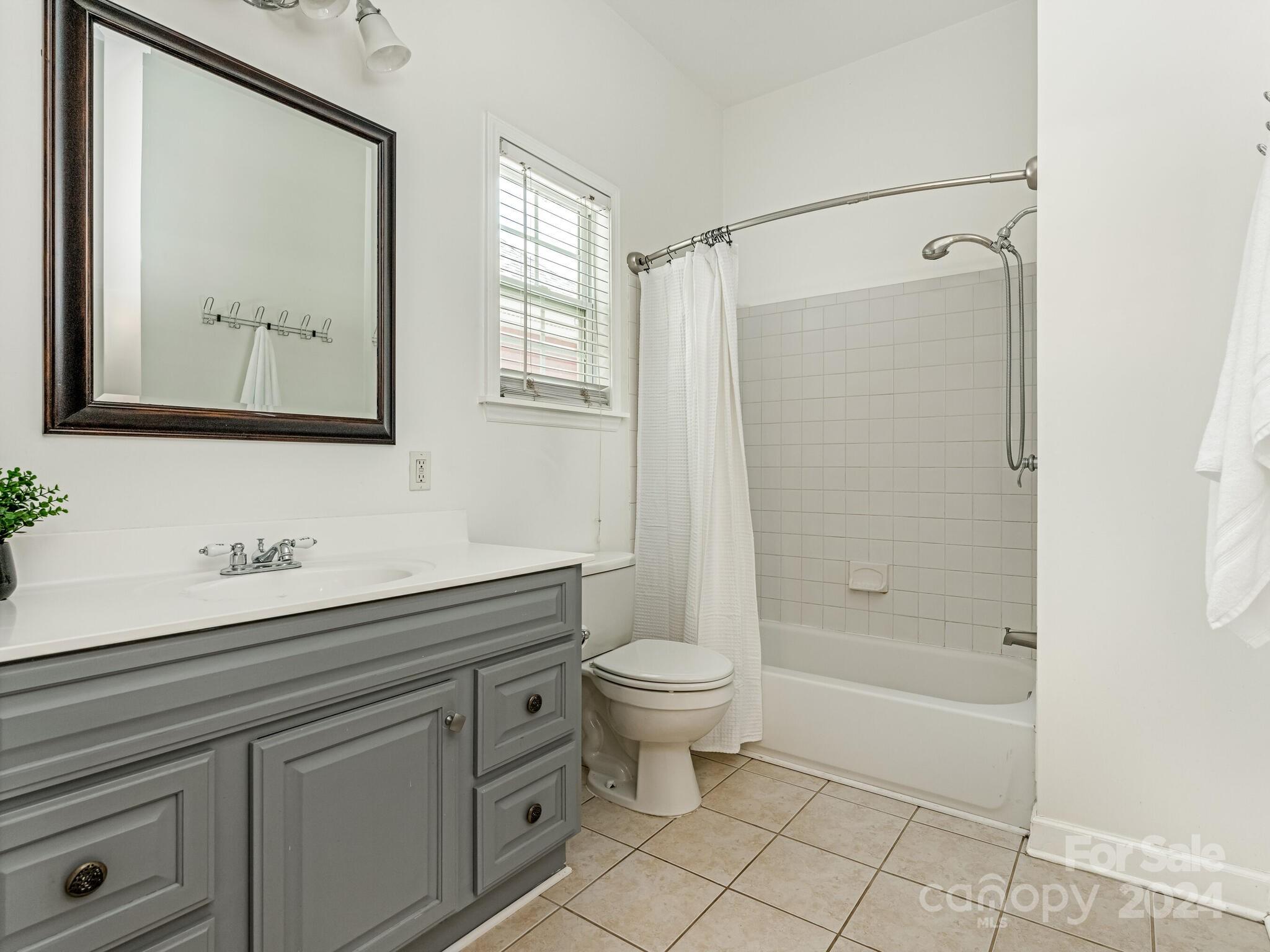 Villa Heights - Residential