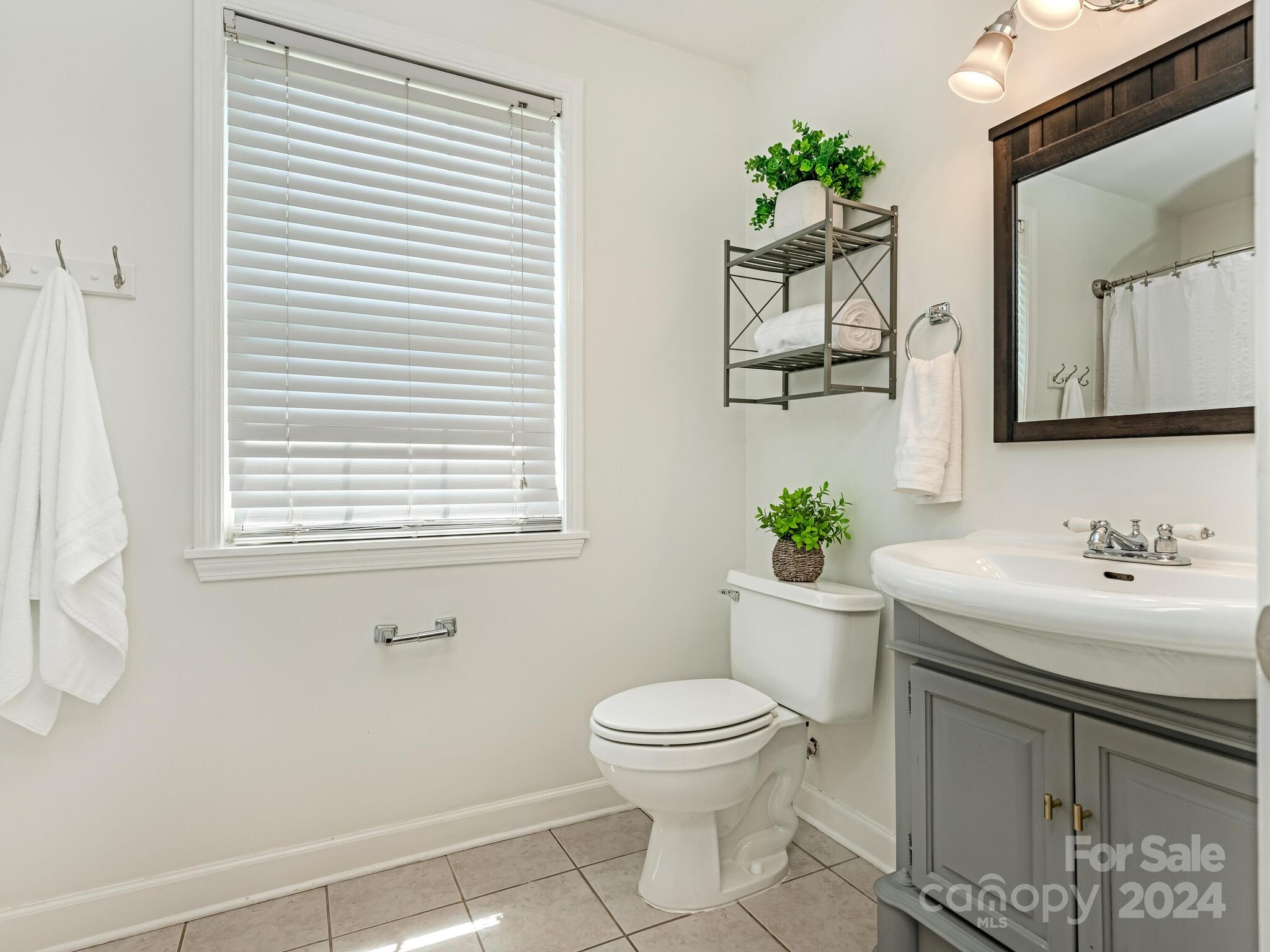 Villa Heights - Residential