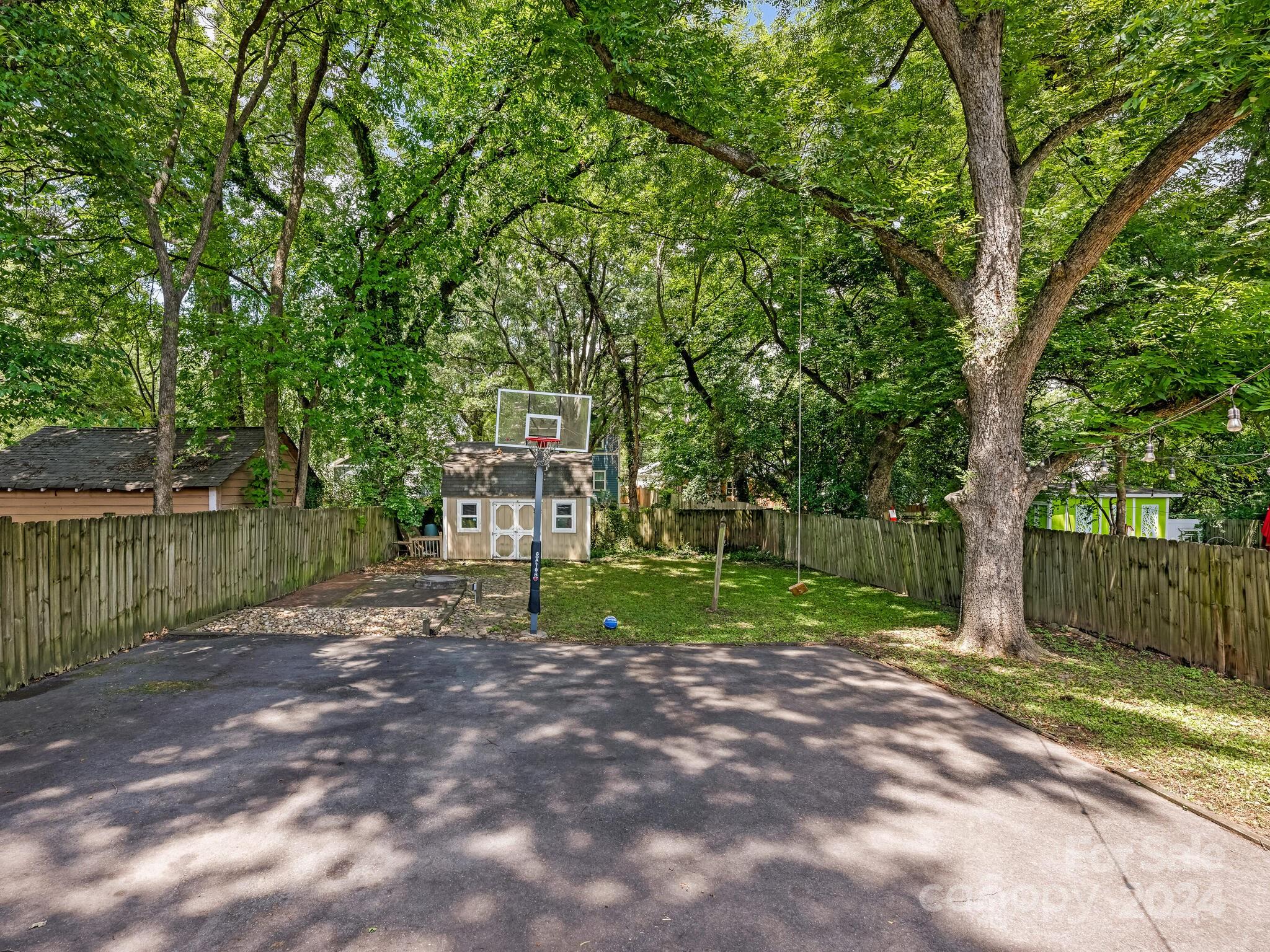 Villa Heights - Residential