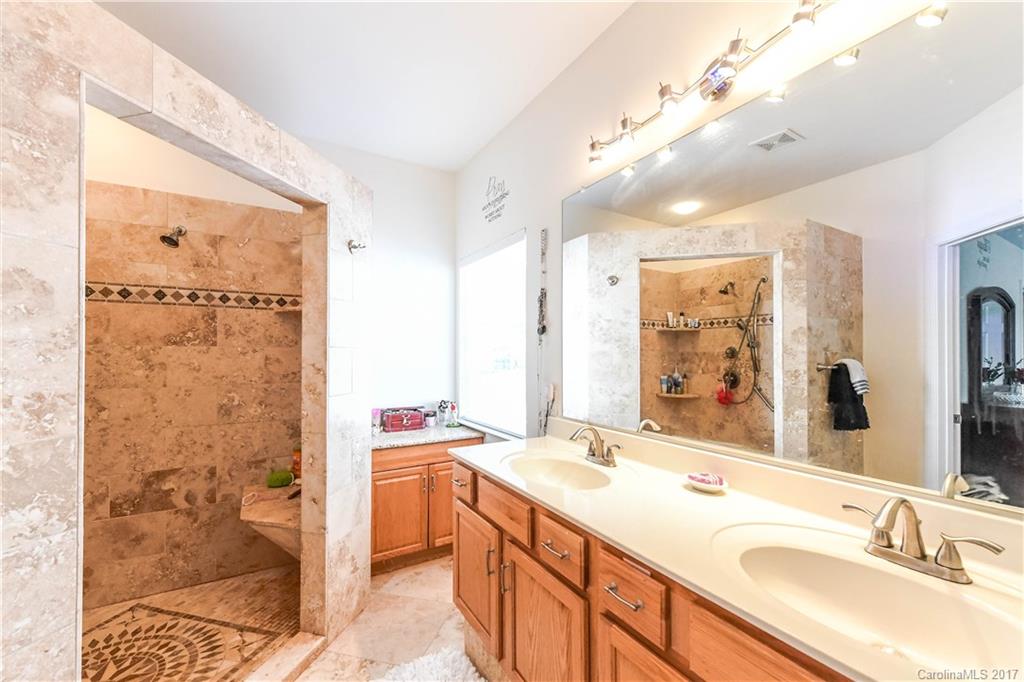 Hunter Oaks - Residential