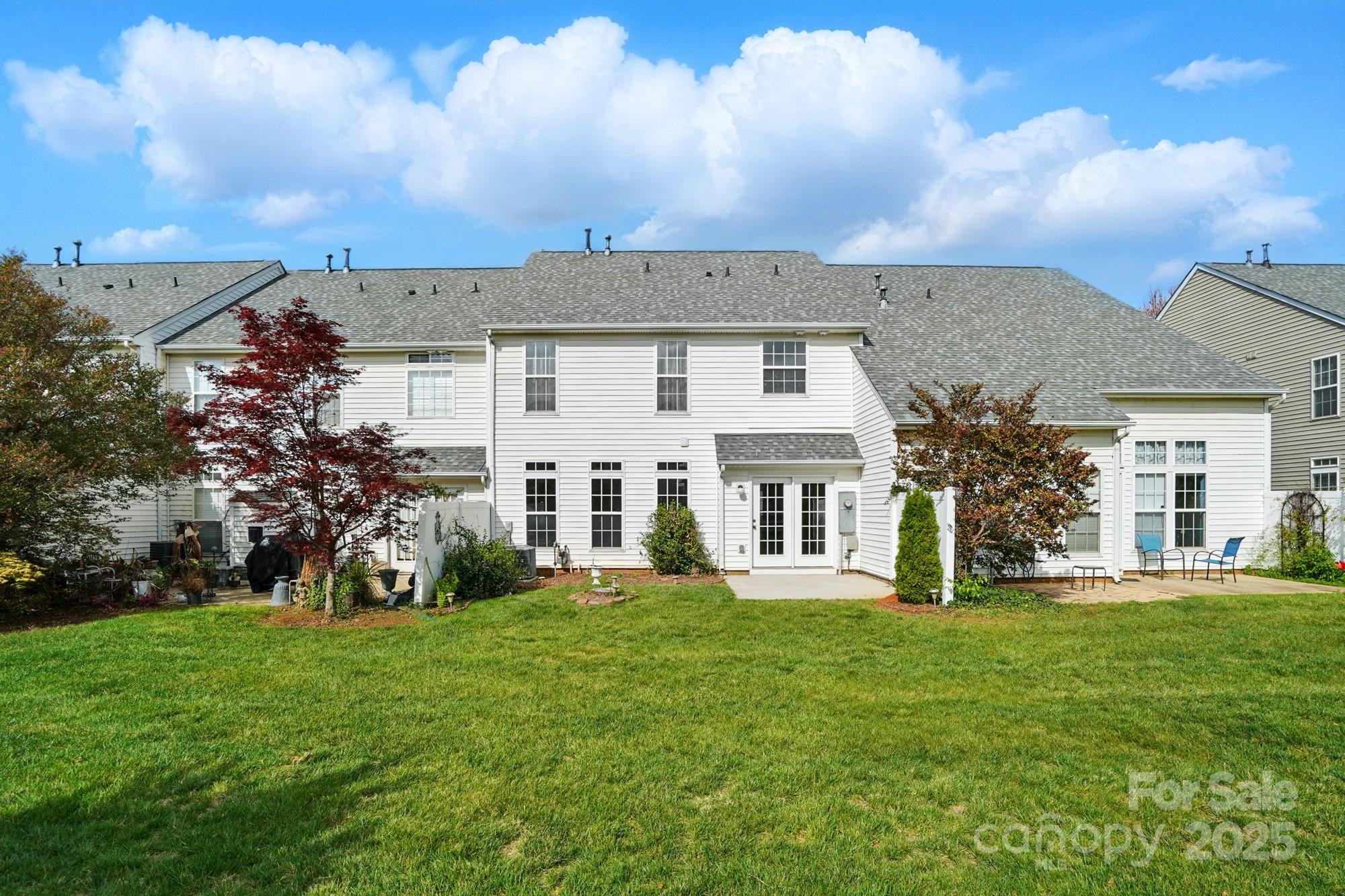 Fairway Townes - Residential