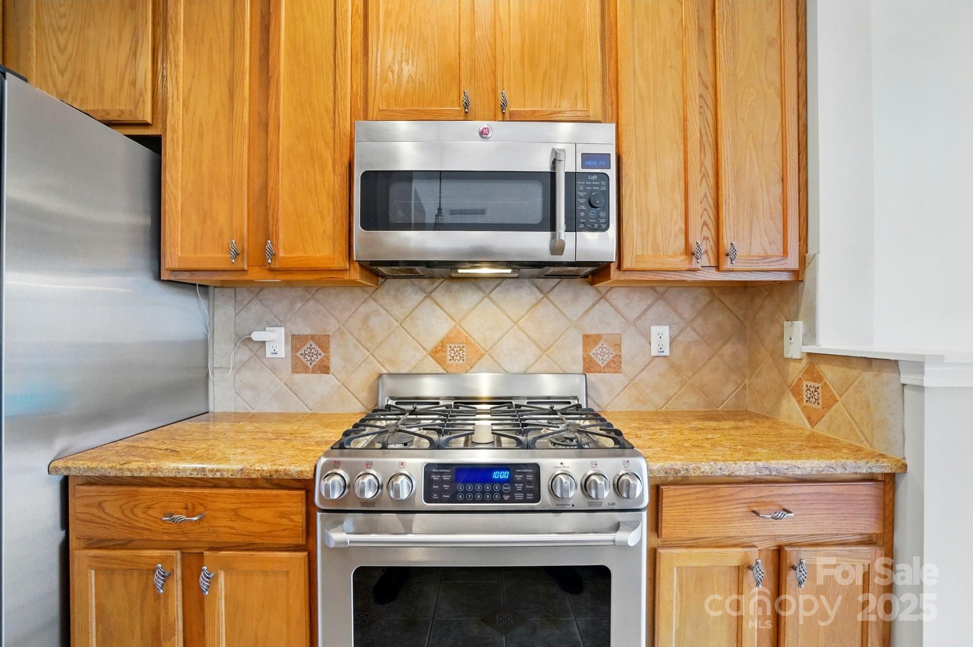 Fairway Townes - Residential