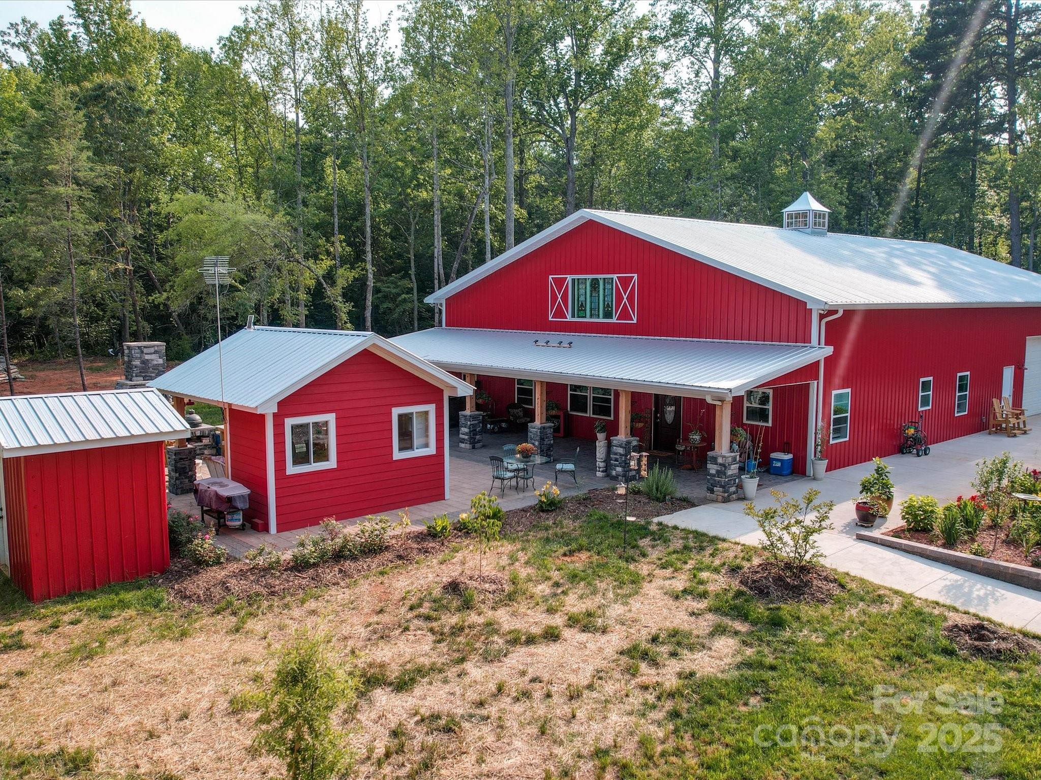 574 Crescent Road